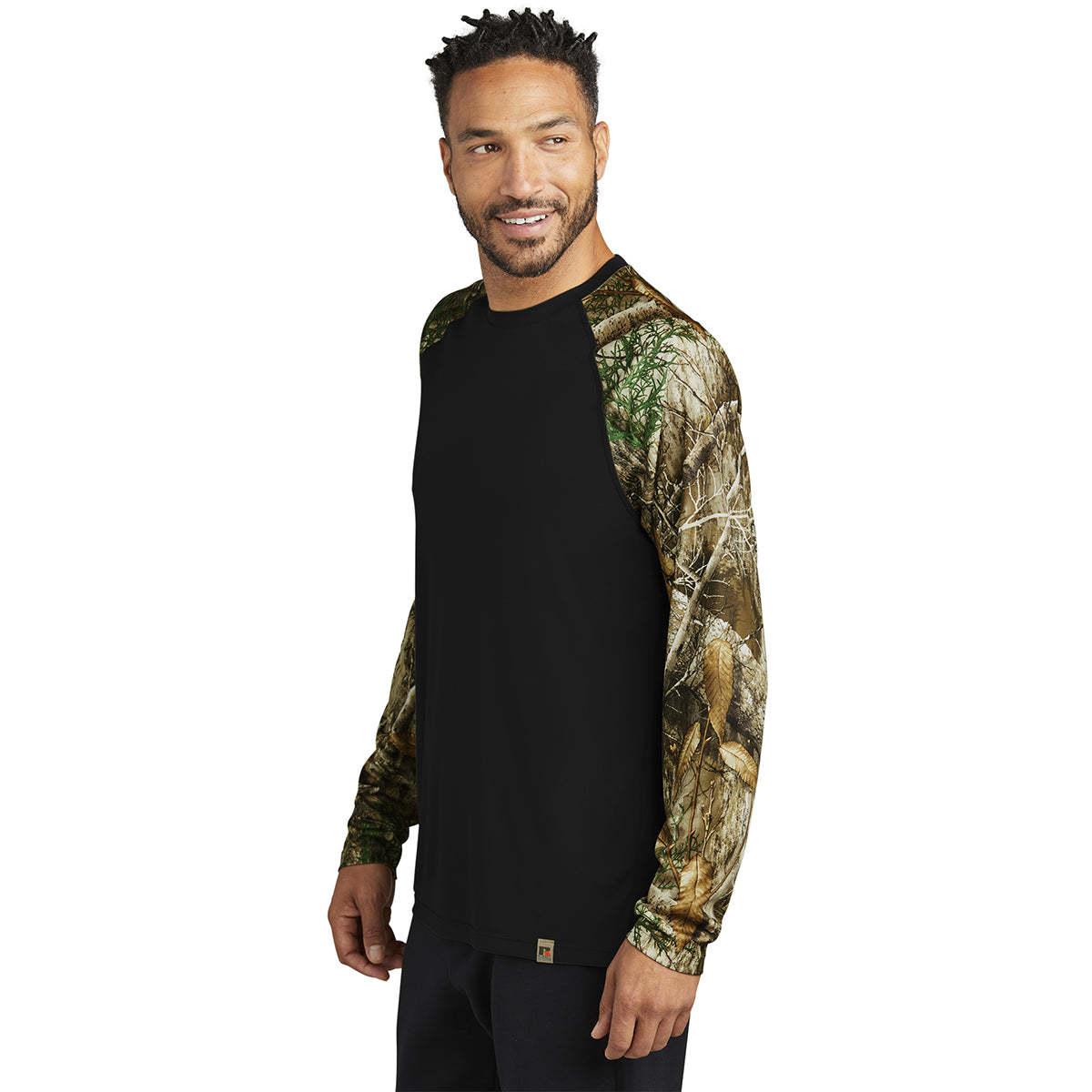 Russell Outdoors Men's Stylish Realtree Edge Colorblock Long Sleeve Performance Tee