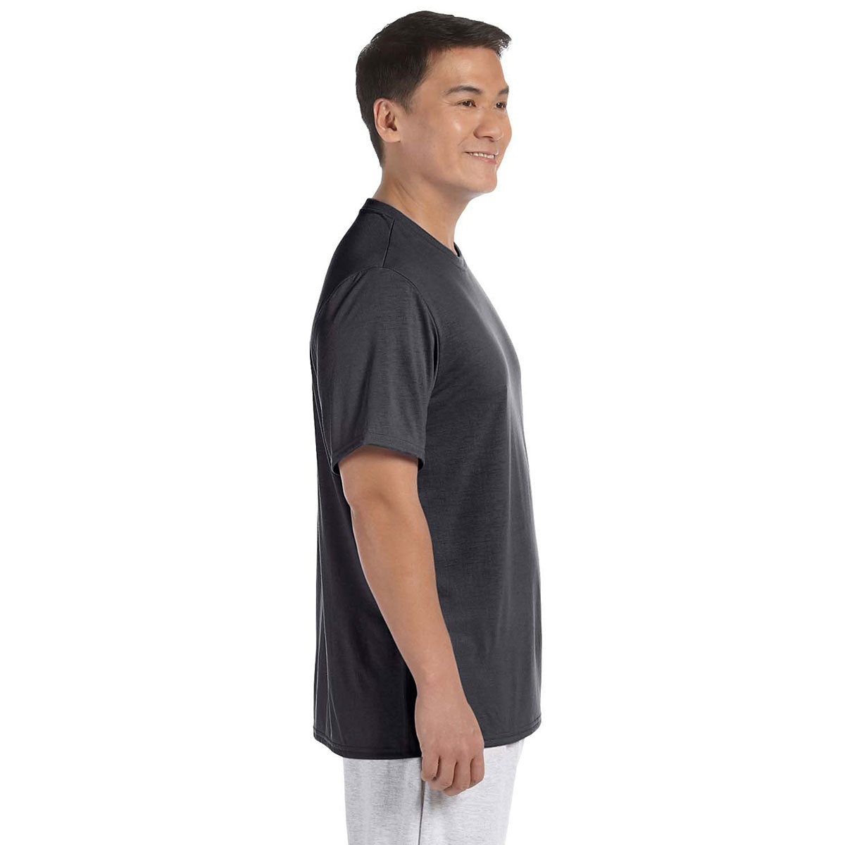 Gildan Men's High-Performance Black T-Shirt